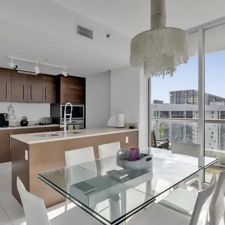 Icon Brickell Residences Miami Exterior photo