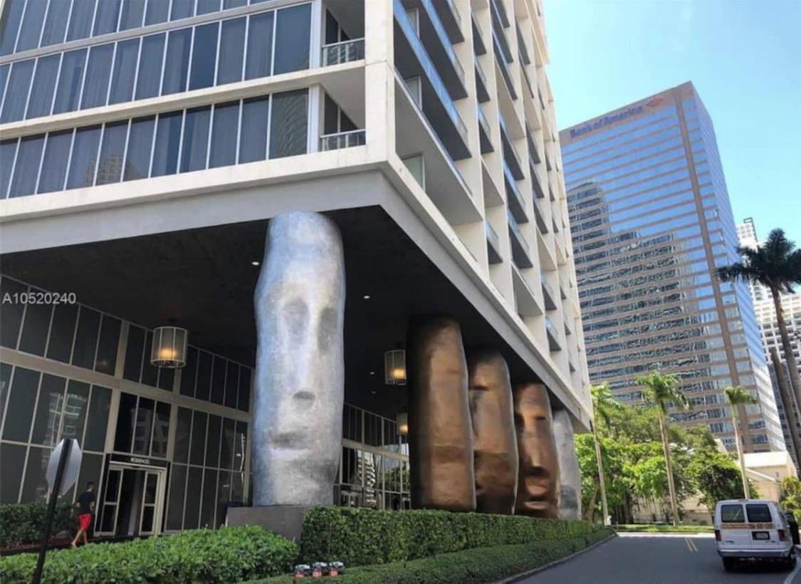 Icon Brickell Residences Apartahotel Miami