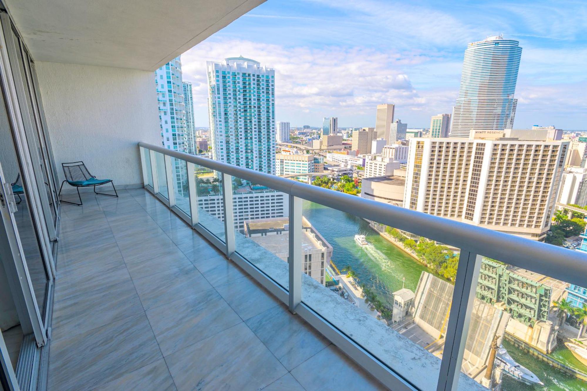 Apartahotel Icon Brickell Residences 4*