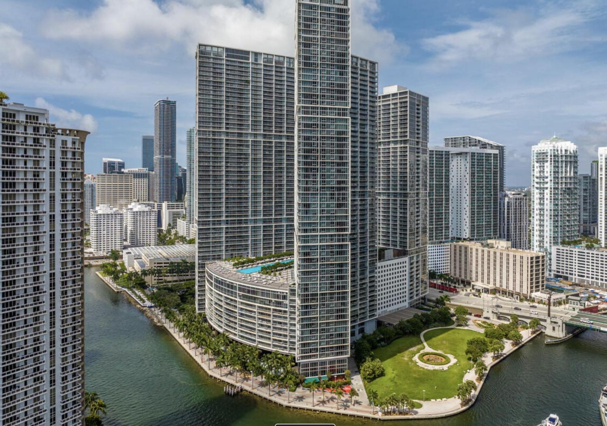 Icon Brickell Residences 4*