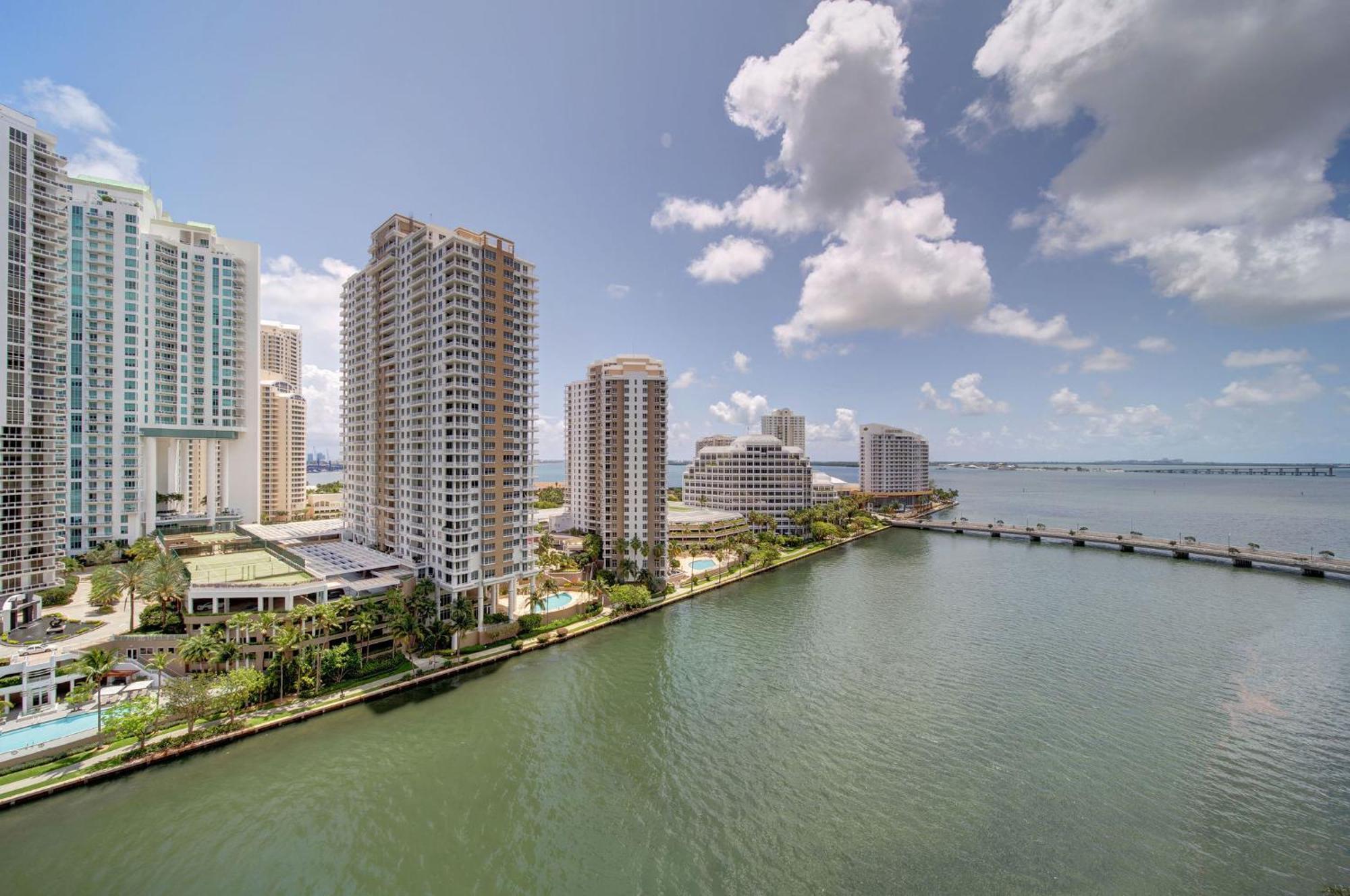 Icon Brickell Residences
