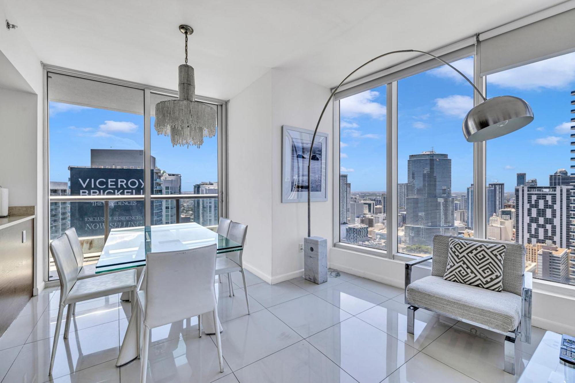 Apart-hotel Icon Brickell Residences